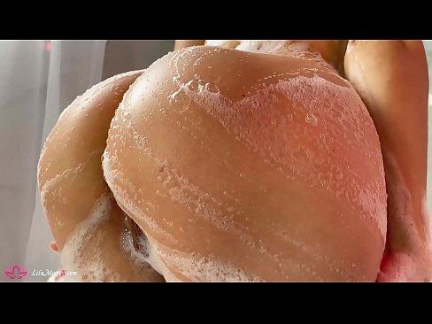 ❤️ Donkerkop masturbeer poes met vibrator tot intense orgasme in stort ❤️❌ Superseks op af.pornobot.ru ❌